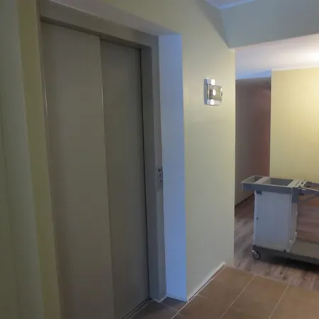 Amigo Hostel *